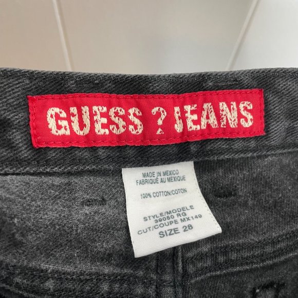 Guess High Rise Black Tapered Leg Jeans Size 28 - Picture 5 of 6